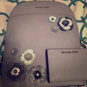 Michael Kors large lavender Emmy backpack/wallet